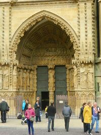 bc) Eingang Kathedralekl